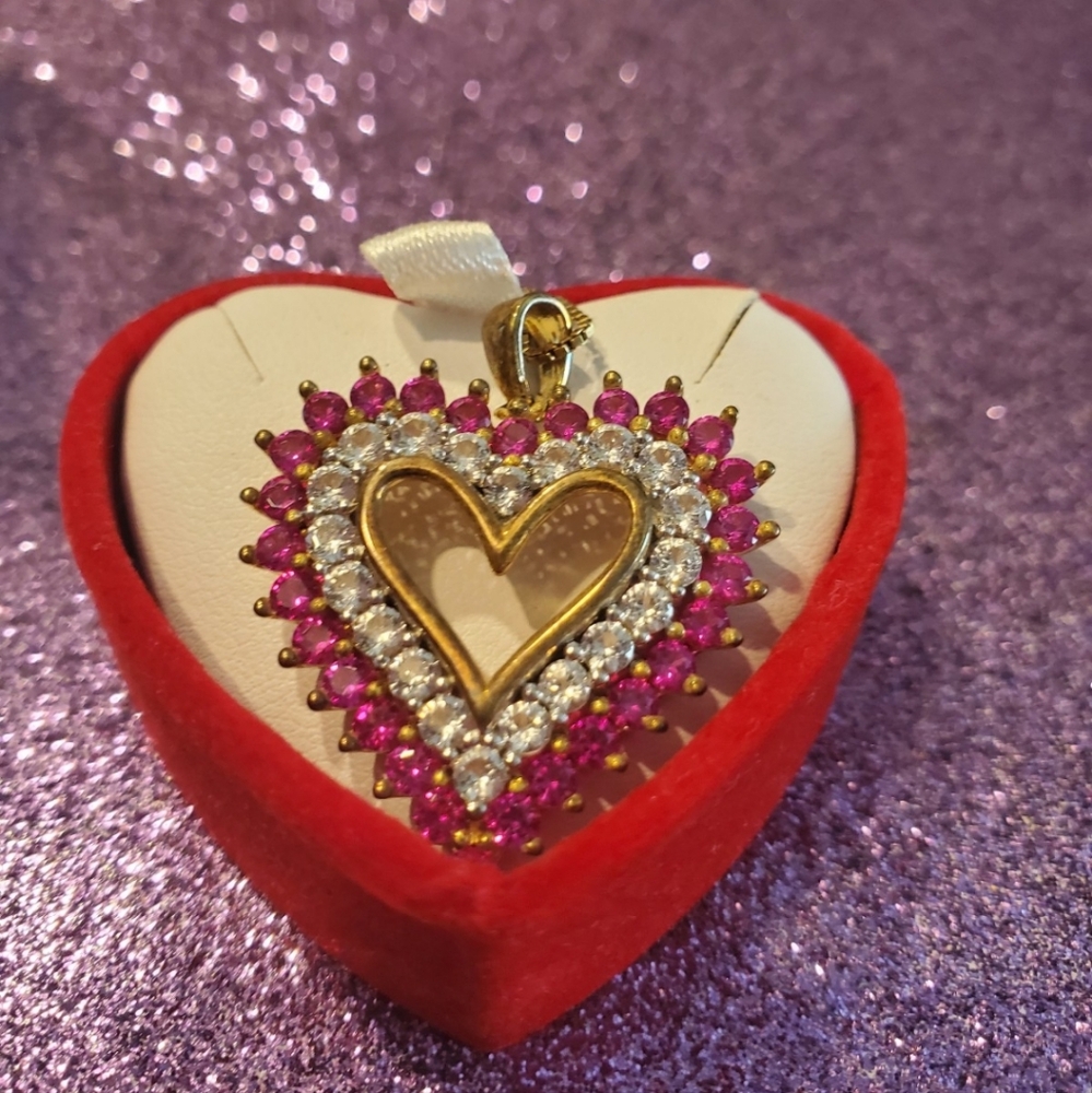 Kohl's Gold and Ruby Pink Heart Necklace